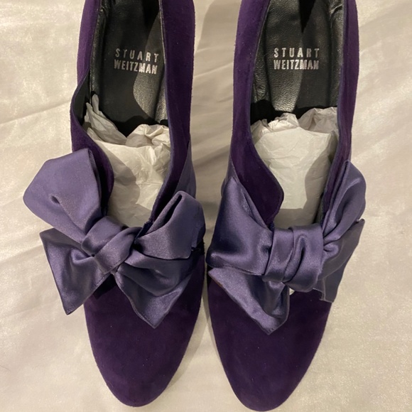 Stuart Weizmann Bouffant Purple Suede Heel - Picture 3 of 5